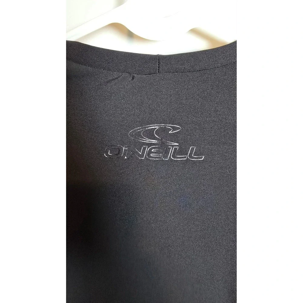 O'Neill Mens Black Short Sleeve Rash Guard Swim Shirt XL Loose Fit Logo‎
